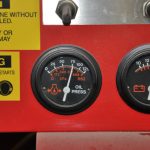 diesel-oil-pressure-gauge